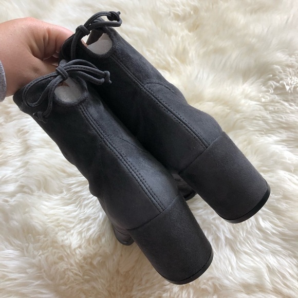 Stuart Weitzman Shorty Slate Suede Bootie 6 - Picture 6 of 8